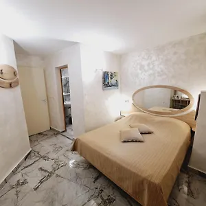 3* Hotel Color